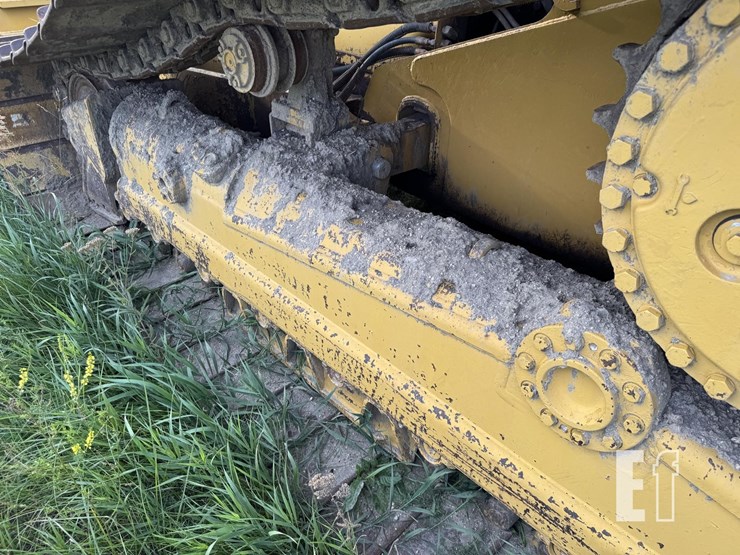 caterpillar-d6m-image-23
