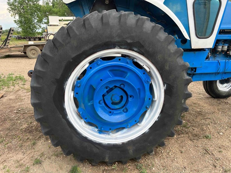 ford-8000-image-28