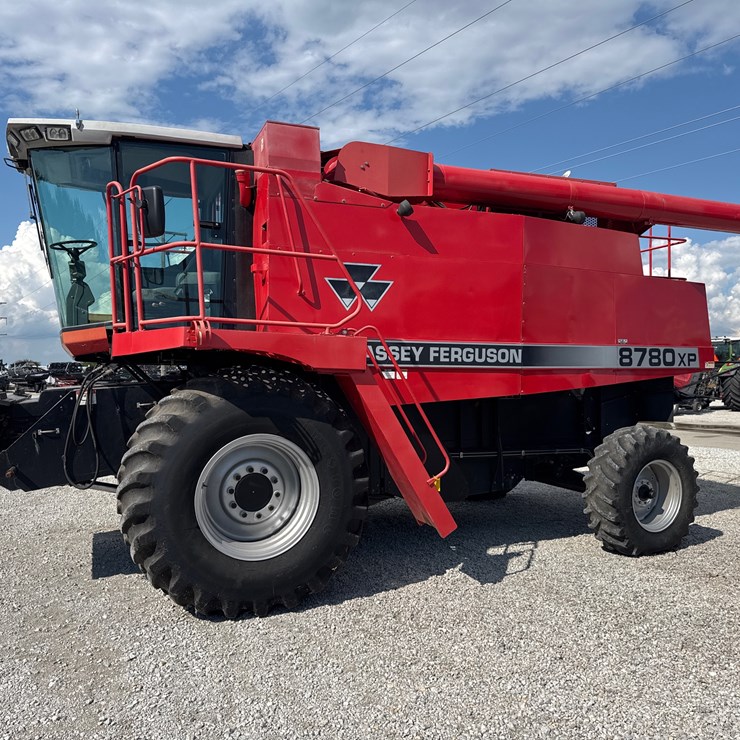 MASSEY-FERGUSON 8780XP