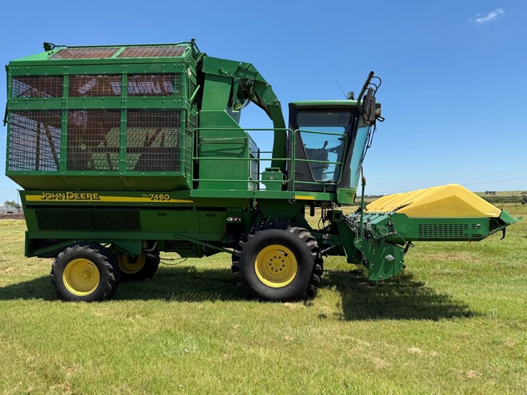 john-deere-7460-image-2