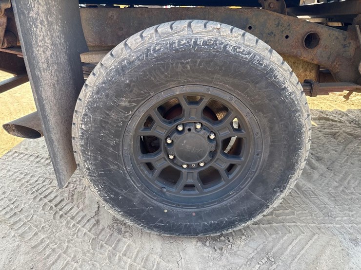 2013-dodge-ram-1500-image-12