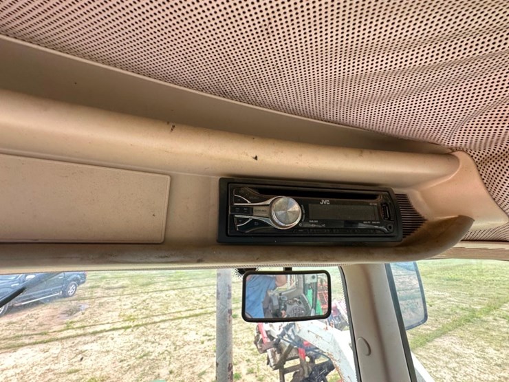 2008-john-deere-6330-premium-image-23