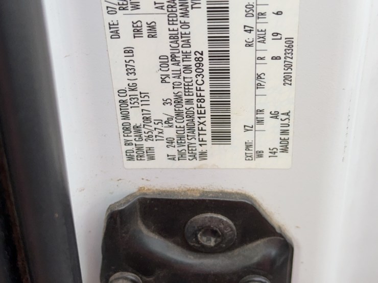 2015-ford-f150-image-17