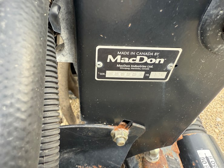 2013-mac-don-fd75-image-7