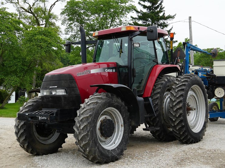 2004-case-ih-mxm175-image-1