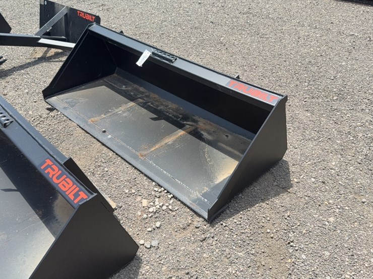 #2057-•-trubilt-72"-skid-steer-smooth-bucket-image-2