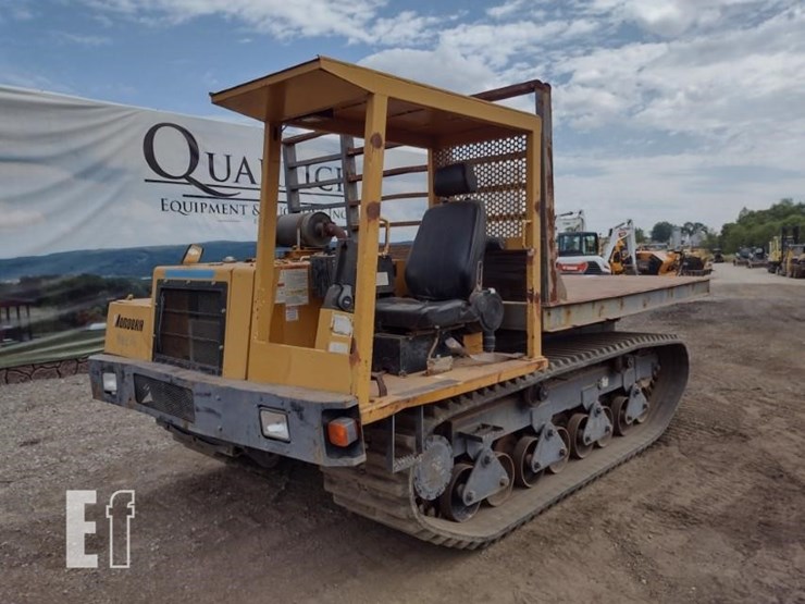 2015-morooka-mst800vd-image-29