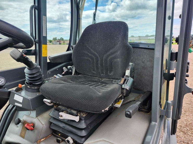 2016-wacker-neuson-wl32-image-10