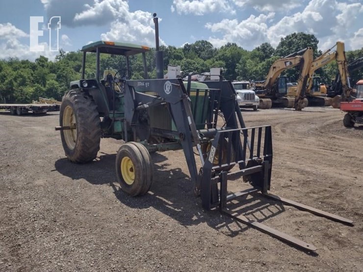 john-deere-4240-image-27