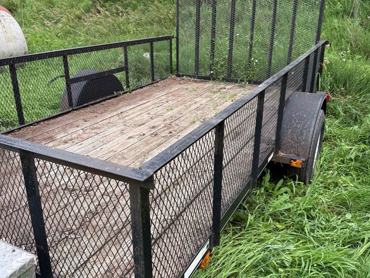 2013-carry-on-75”-x-12ft-2-wheel-flatbed-trailer-image-14