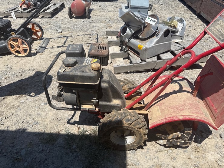 troy-bilt-super-bronco-image-6
