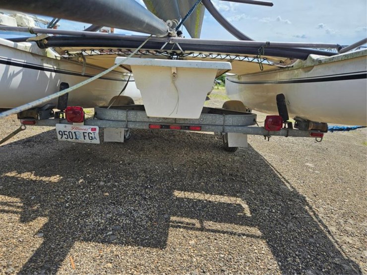 #2535-•-hobile-18'-catamaran-boat-&-trailer-image-13