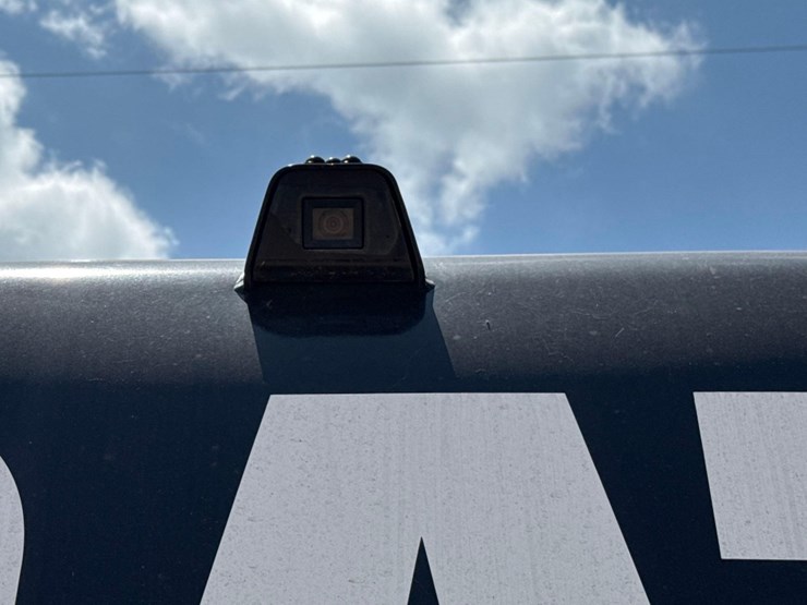 2019-caterpillar-326fl-image-17