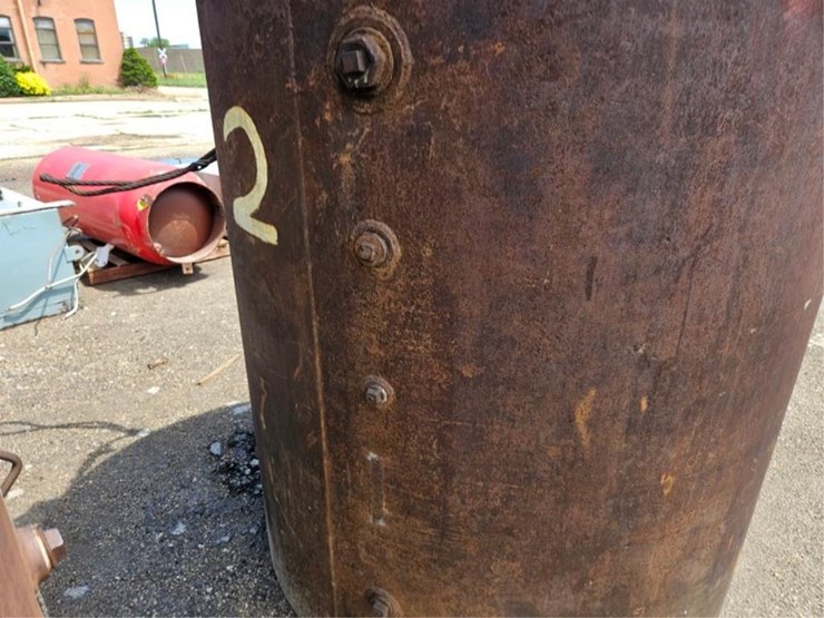 #2569-•-waste-oil-tank-image-7
