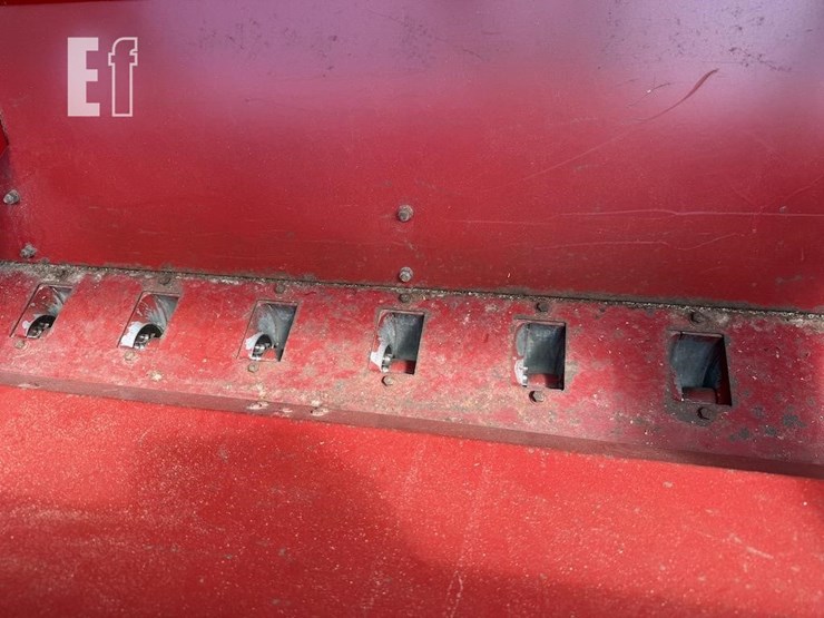 case-ih-5100-image-7