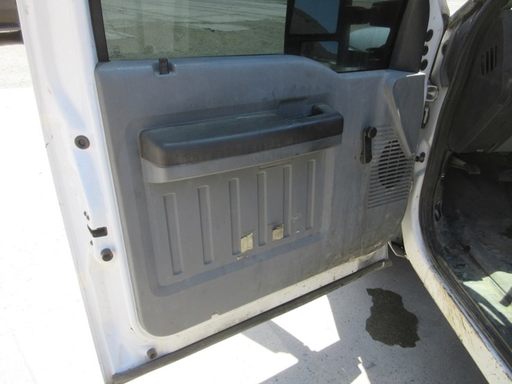2016-ford-f250-sd-xl-image-11