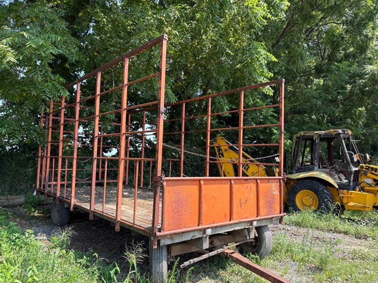 hay-wagon-image-4