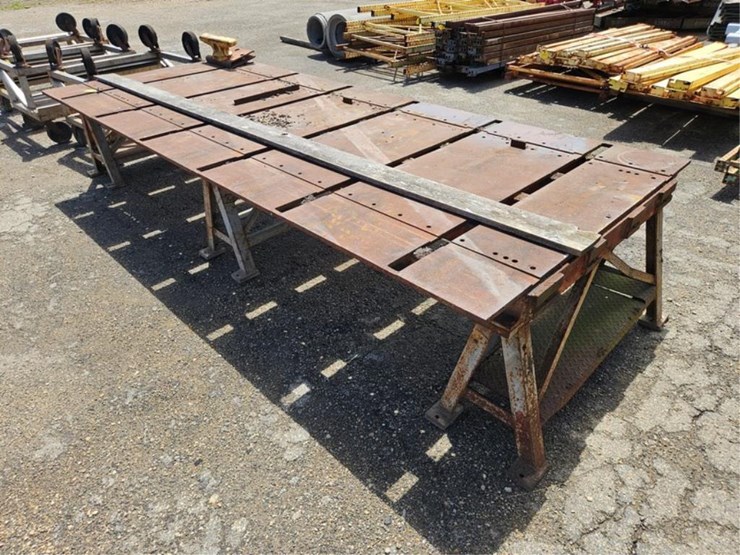 #2579-•-large-steel-work-bench-image-2