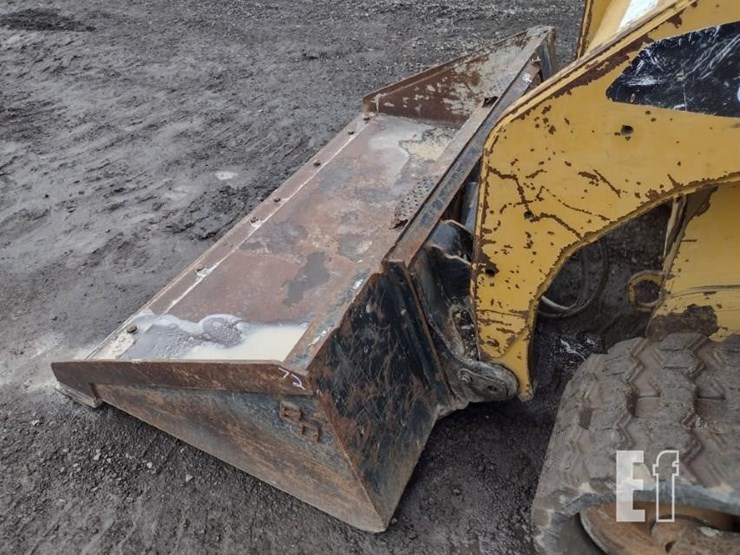 2012-caterpillar-259b3-image-18