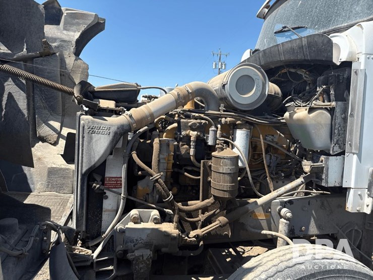 1990-kenworth-t600-image-4
