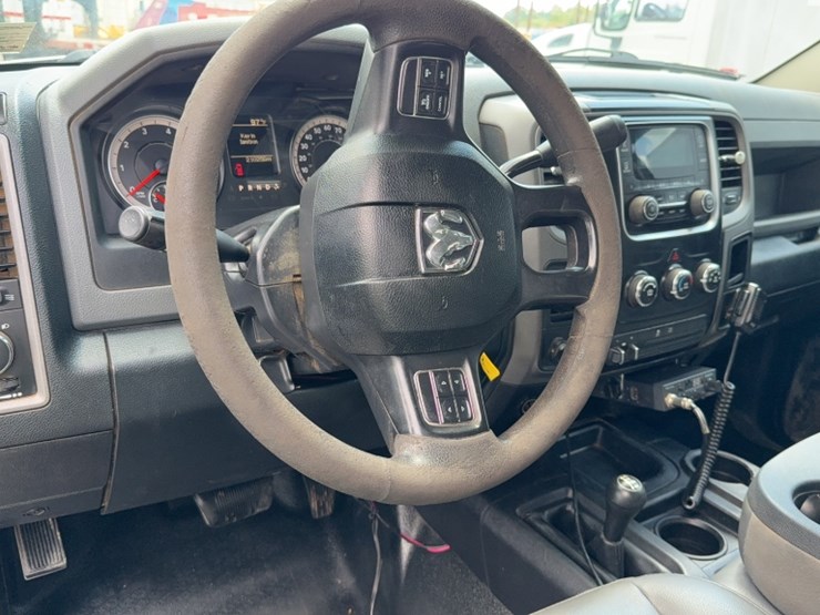 2016-dodge-ram-2500-image-22