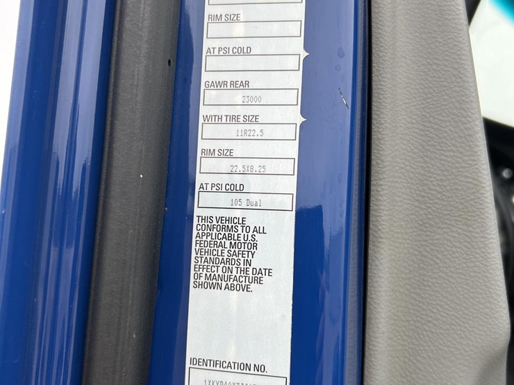 2018-kenworth-t680-image-14
