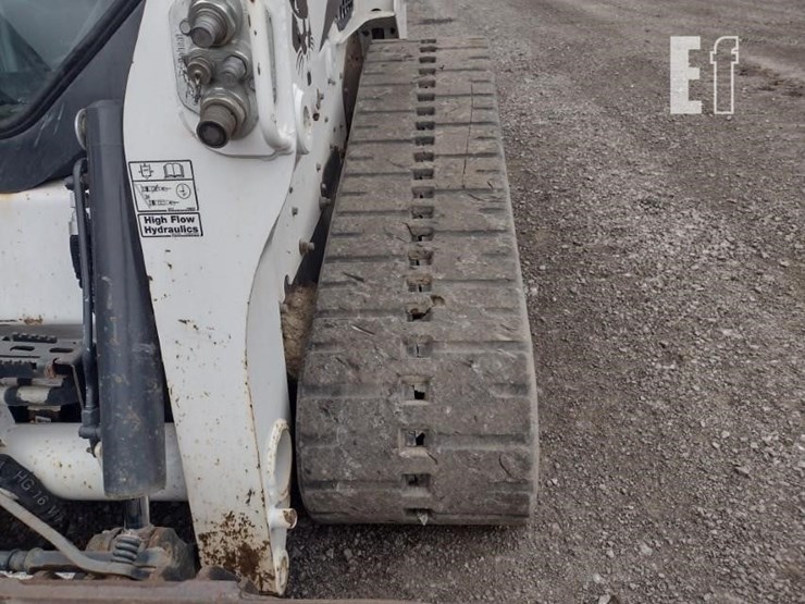 2022-bobcat-t770-image-28