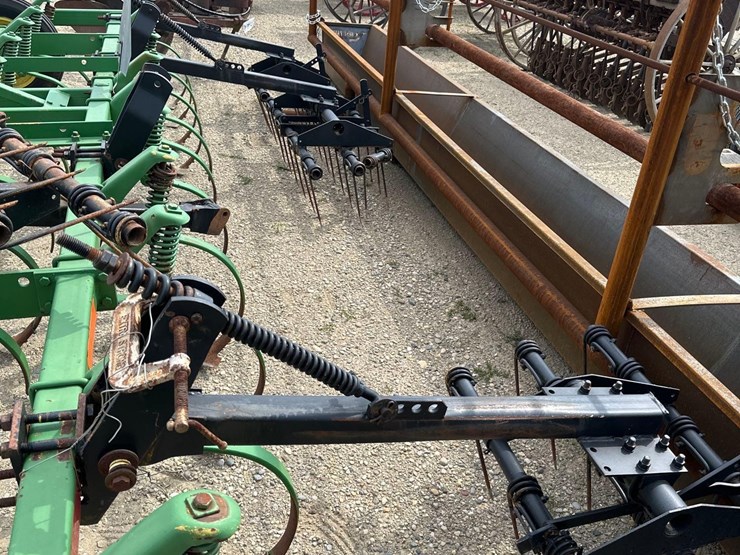 john-deere-15-image-3