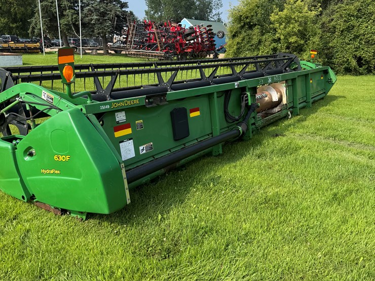 2005-john-deere-630f-image-6