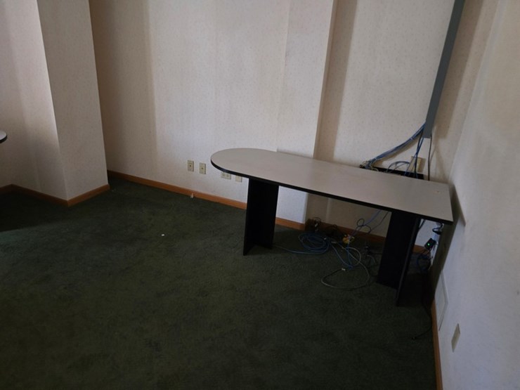 #2524-•-office-items-to-be-sold-onsite-only-image-7