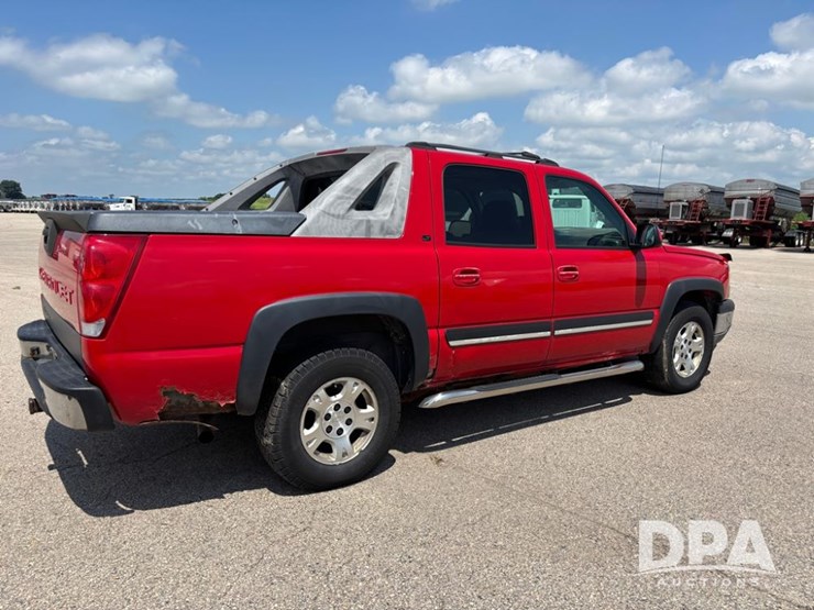 2005-chevy-avalanche-(dr11862)-image-6