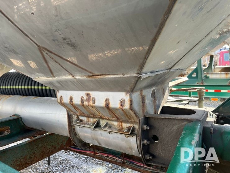 2013-b-b-dry-tender-trailer-(jn2474,-unit-00038)-image-24