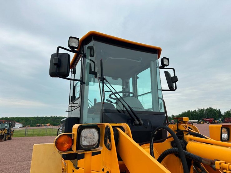 2007-hyundai-hl730-image-13