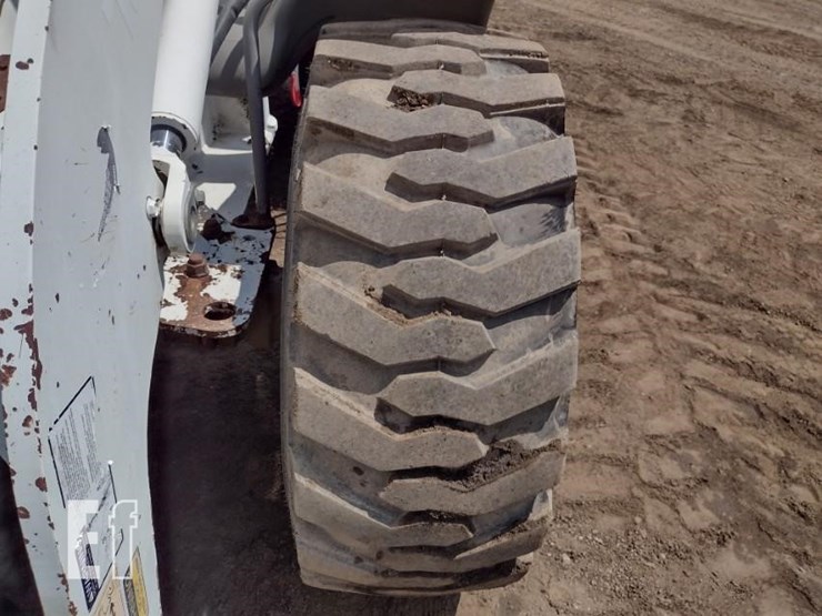 2012-takeuchi-tw65-image-19