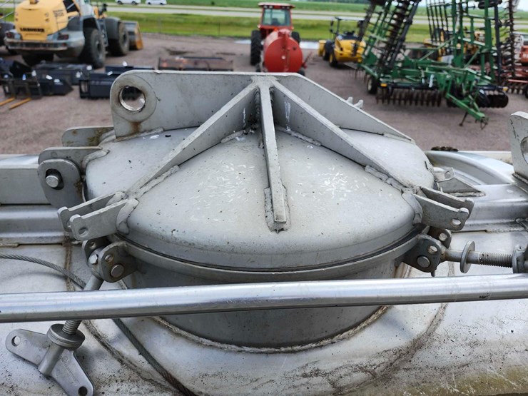 1985-pratt-tanker-trailer-image-8