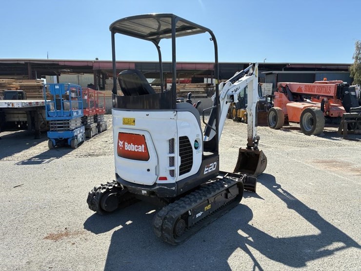 2020-bobcat-e20-image-3