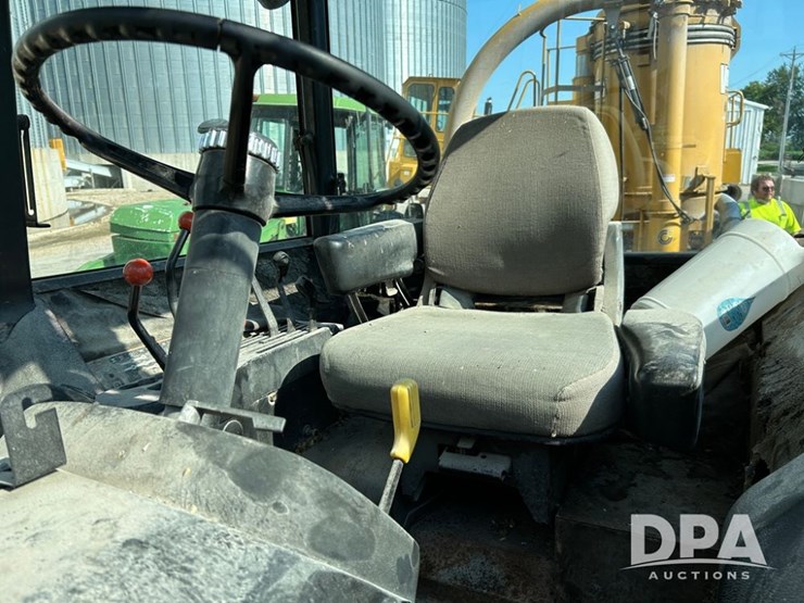 1975-john-deere-4430-image-22