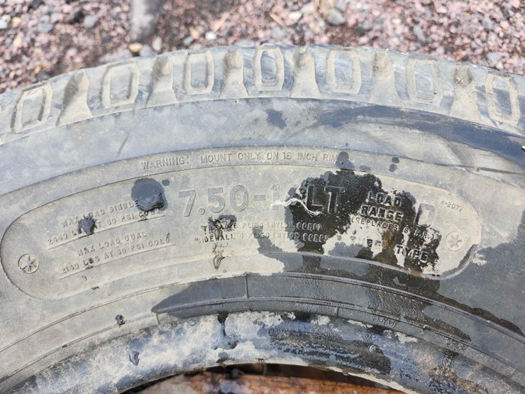 (2)-7.50-16-lt-tires-image-5
