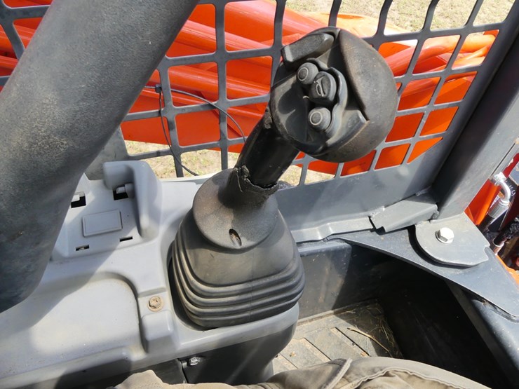 kubota-svl75-2-image-14