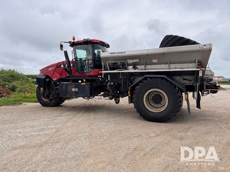 2015-case-ih-titan-3540-image-14