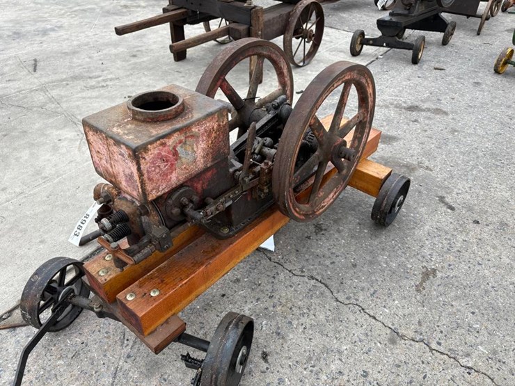 waterloo-boy-1-1/2-hp-image-7