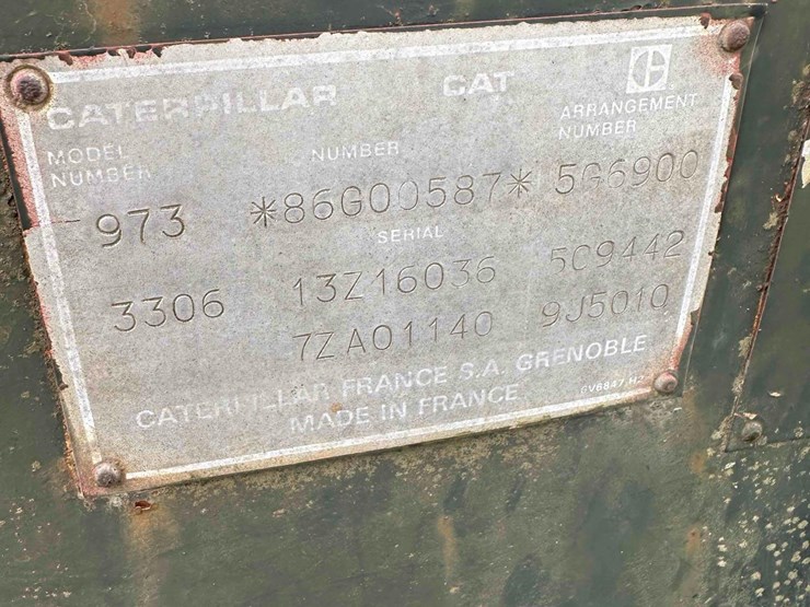 caterpillar-973-image-13