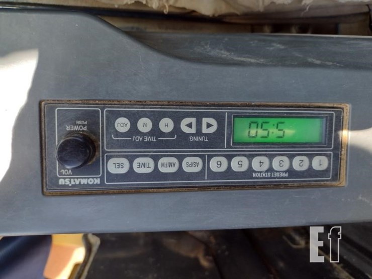 2011-komatsu-pc228us-lc-8-image-12