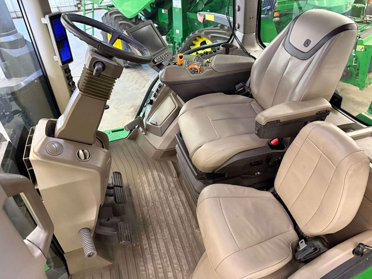 2021-john-deere-8r-340-image-71