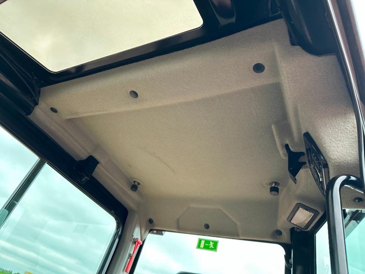 2019-caterpillar-303.5e2-cr-image-57