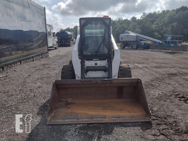 2005-bobcat-s300-image-2