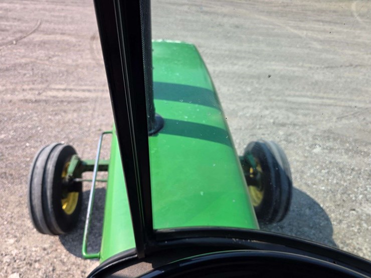 1990-john-deere-4455-image-60