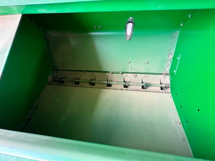 john-deere-bd1113-image-4