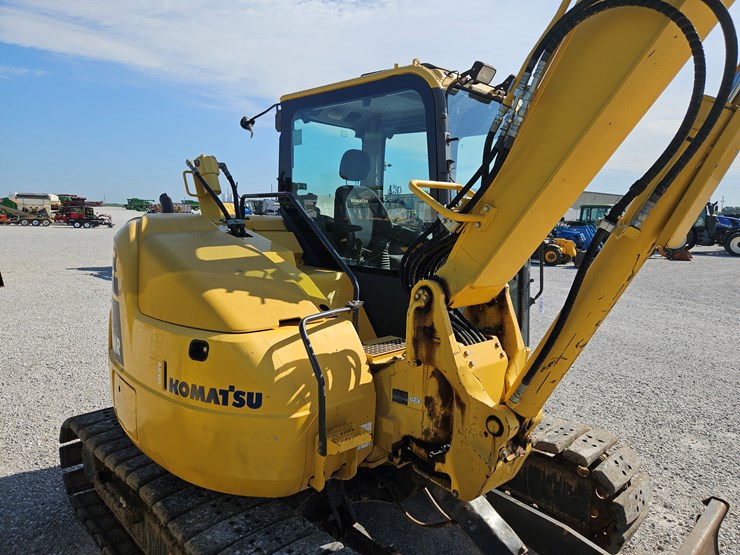 2017-komatsu-pc88mr-10-image-21