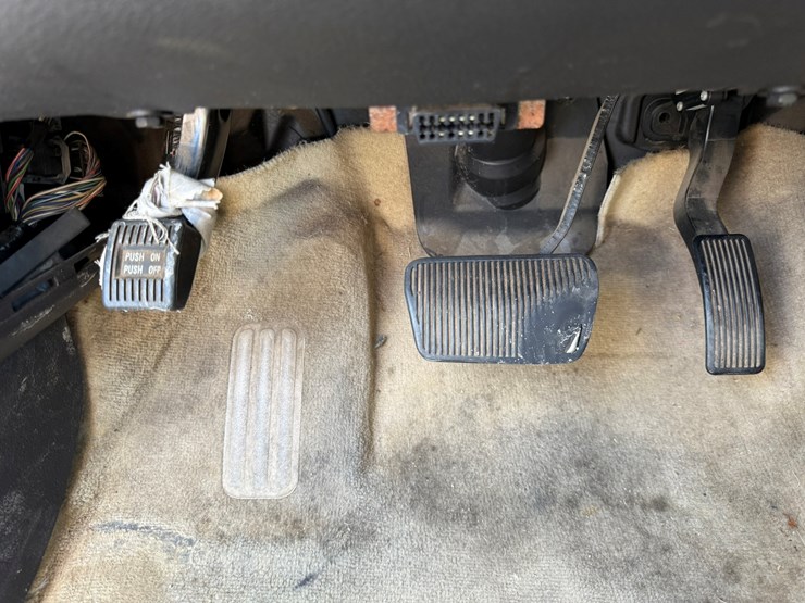 2008-ford-edge-image-25